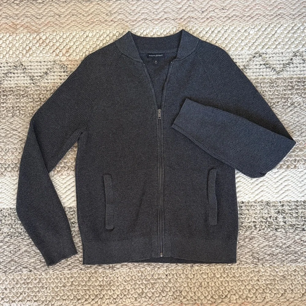 Banana Republic Full Zip Charcoal Grey Knit Cardigan Men’s Medium - Picture 1 of 8
